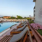 Lejlighedshotel Del Sol Corfu