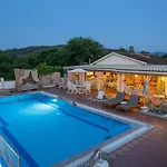 Hotel de apartamente Del Sol Corfu 4*