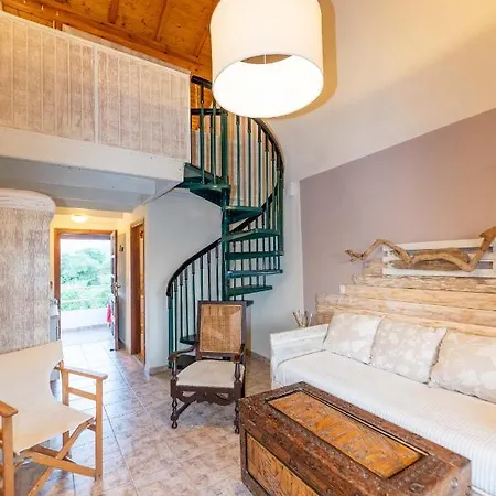 アパートホテル Del Sol Corfu