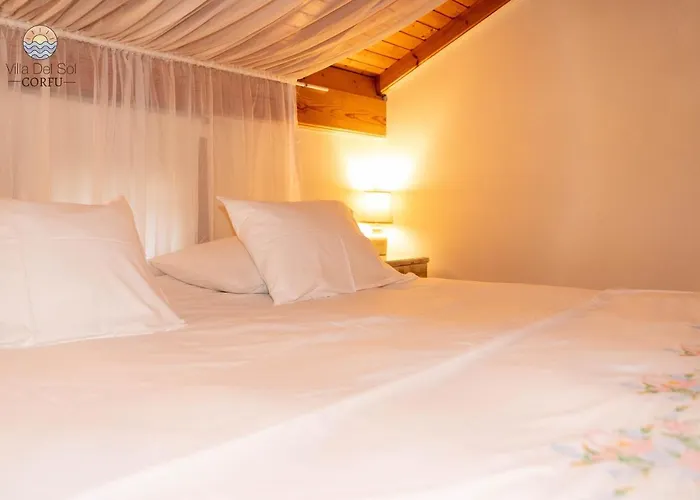 アパートホテル Del Sol Corfu 4*